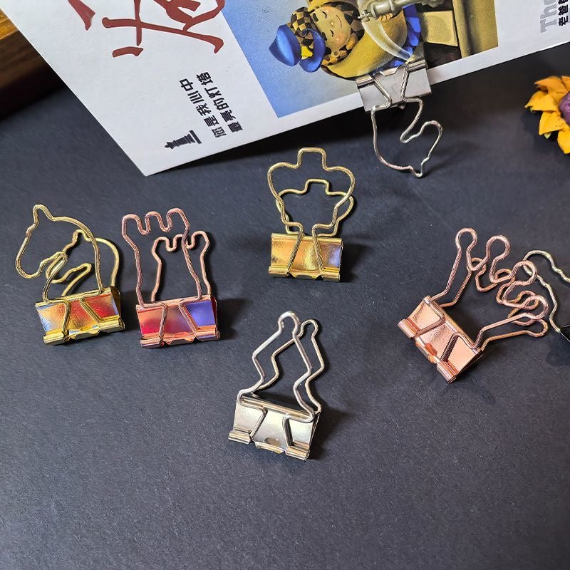 Metal Chess-Inspired Binder Clips-gold – Creative Hollow-Out Long-Tail Clips for Strategic Document Management