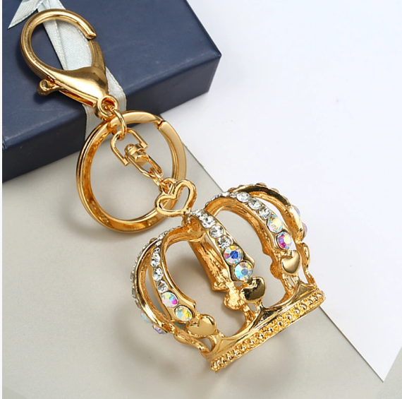 Metal king's crown keychain