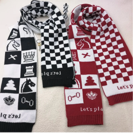 International Chess Knit Scarf -red– Double-Sided Jacquard Chessboard Design for Strategic Minds
